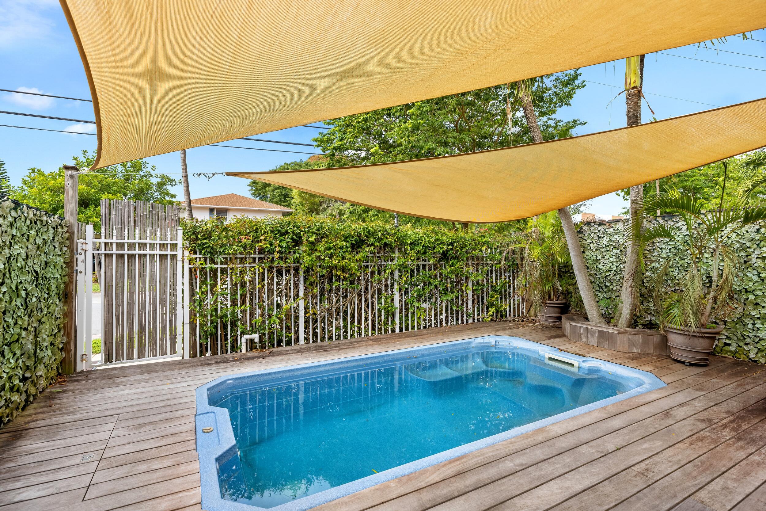 LAKE RIDGE ADD - Residential