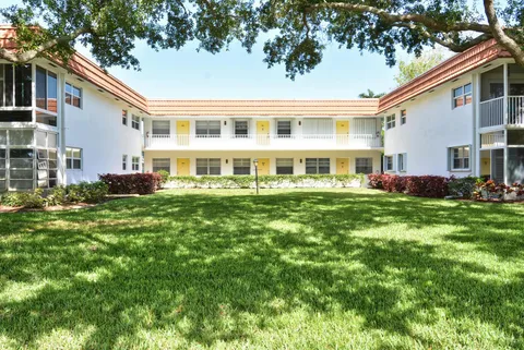1225 NW 21st Street Unit 3011, Stuart, FL MLS: R11081068