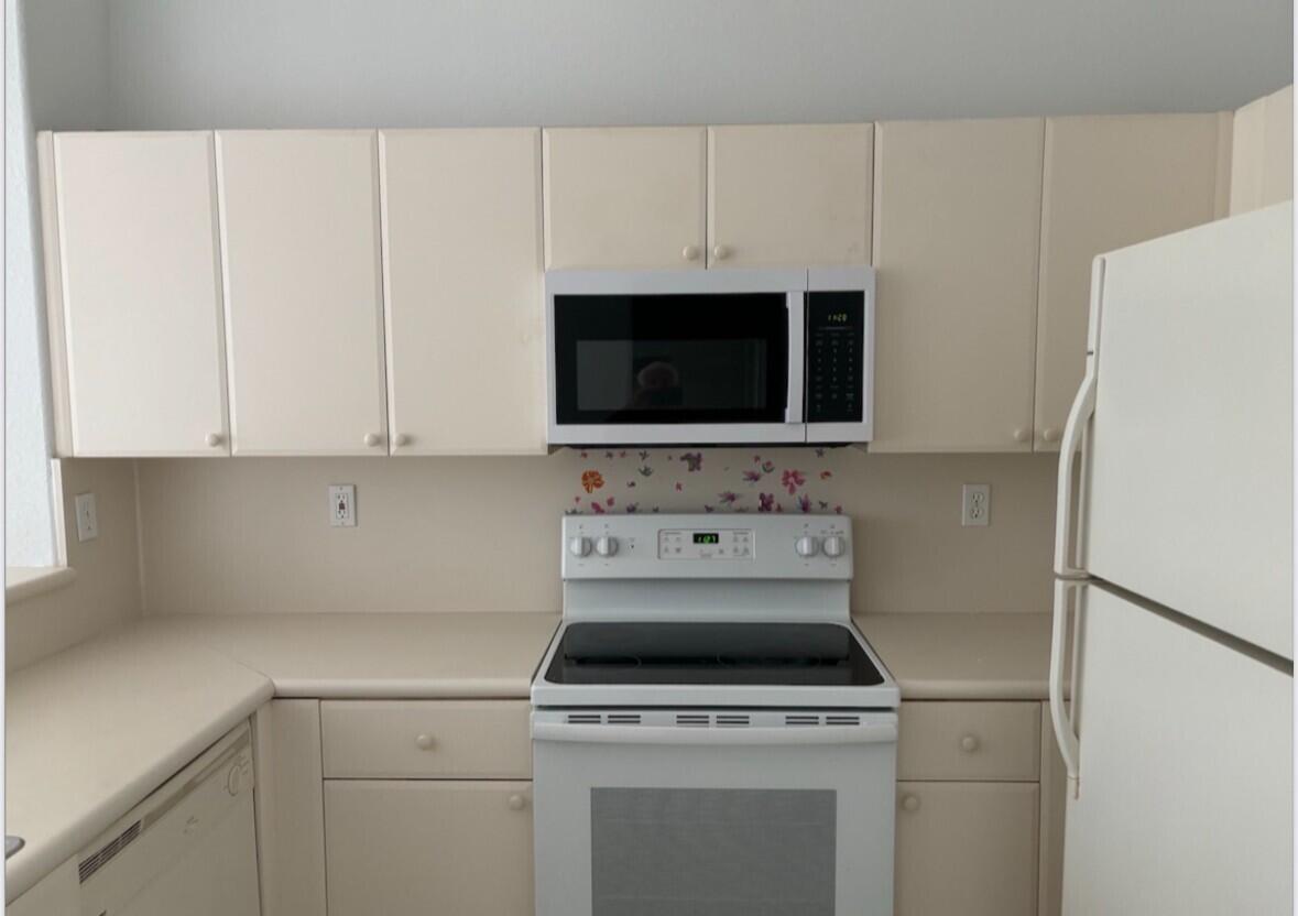 SHOMA CONDO AT KEYSCOVE C - Residential