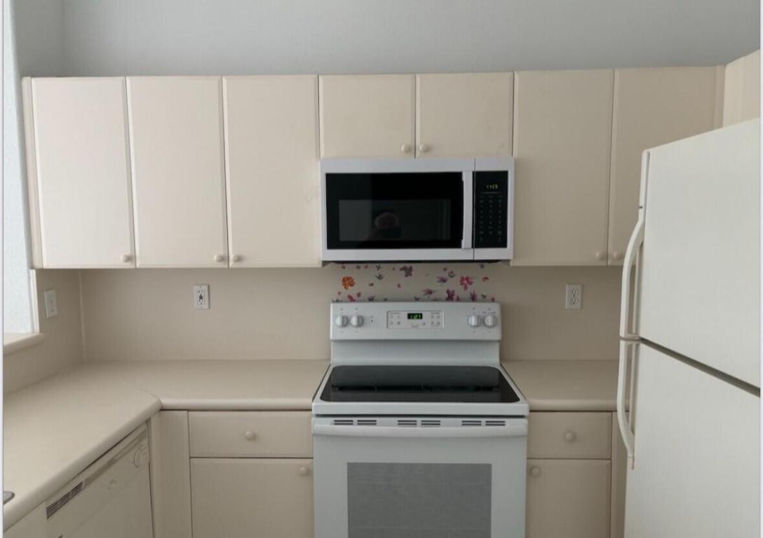 SHOMA CONDO AT KEYSCOVE CONDO - Residential