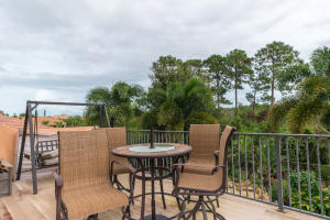 THE FALLS - Residential