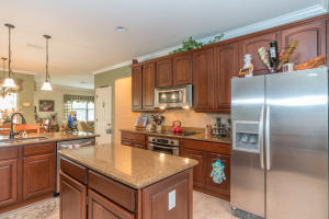 THE FALLS - Residential