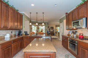 THE FALLS - Residential