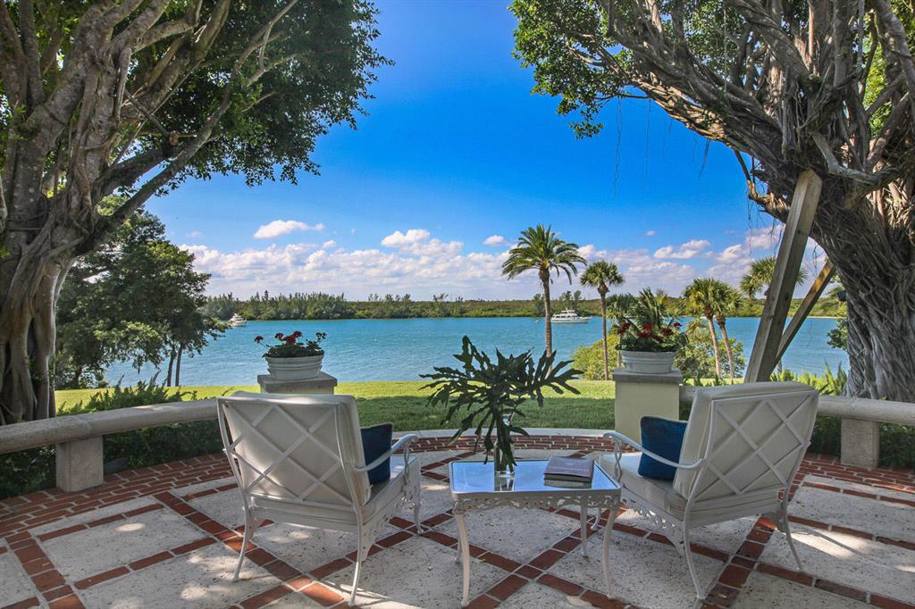 Jupiter Island - Residential