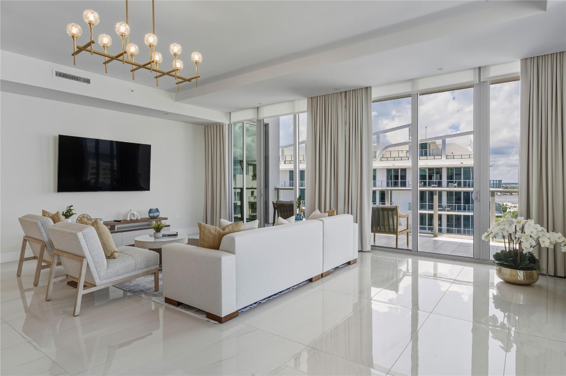 Lynch John B - Residential Lease