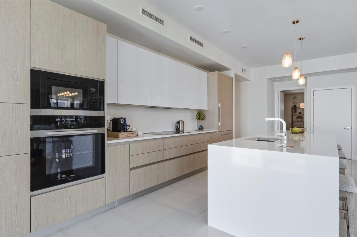 Lynch John B - Residential Lease