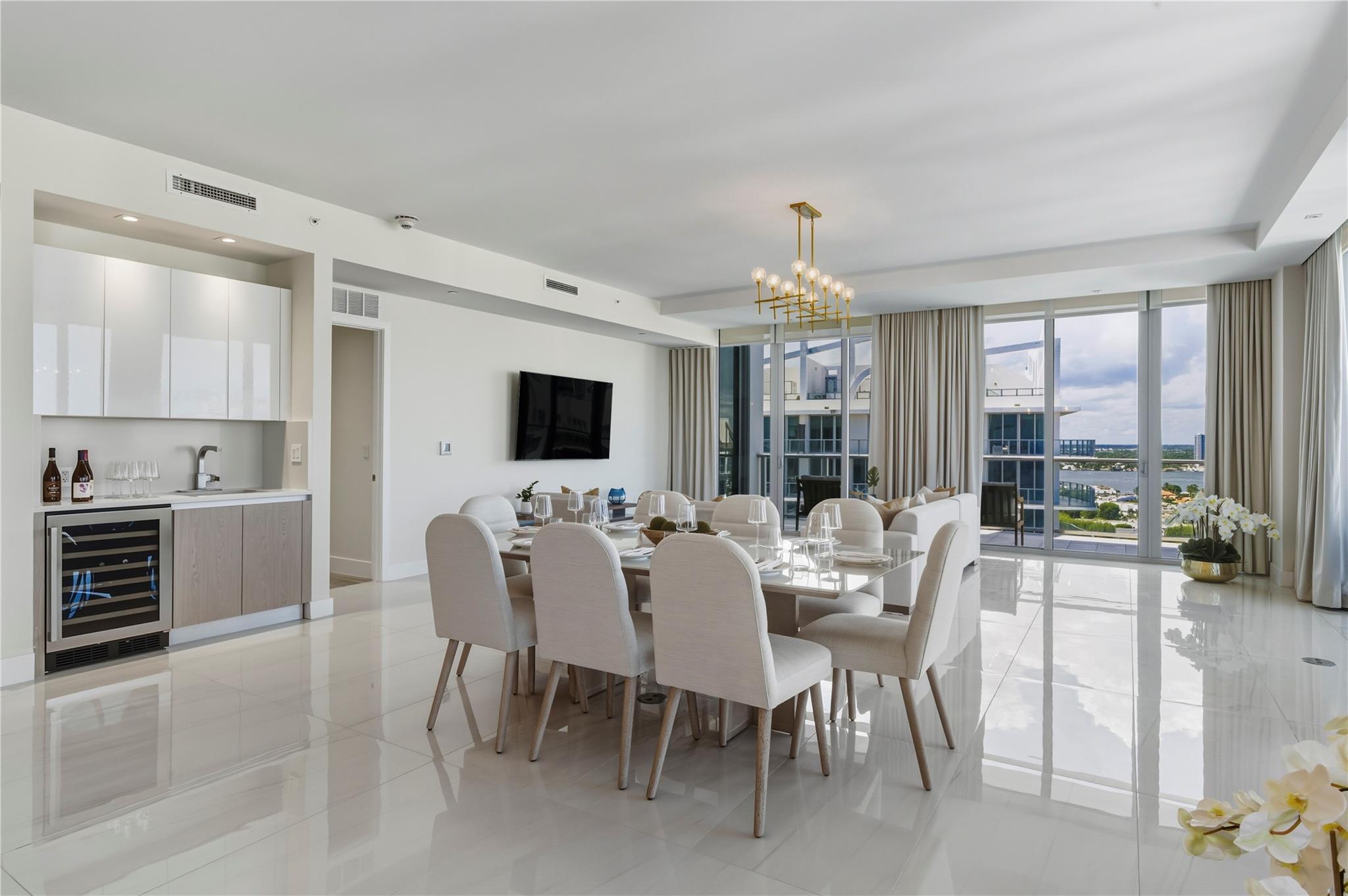 Lynch John B - Residential Lease