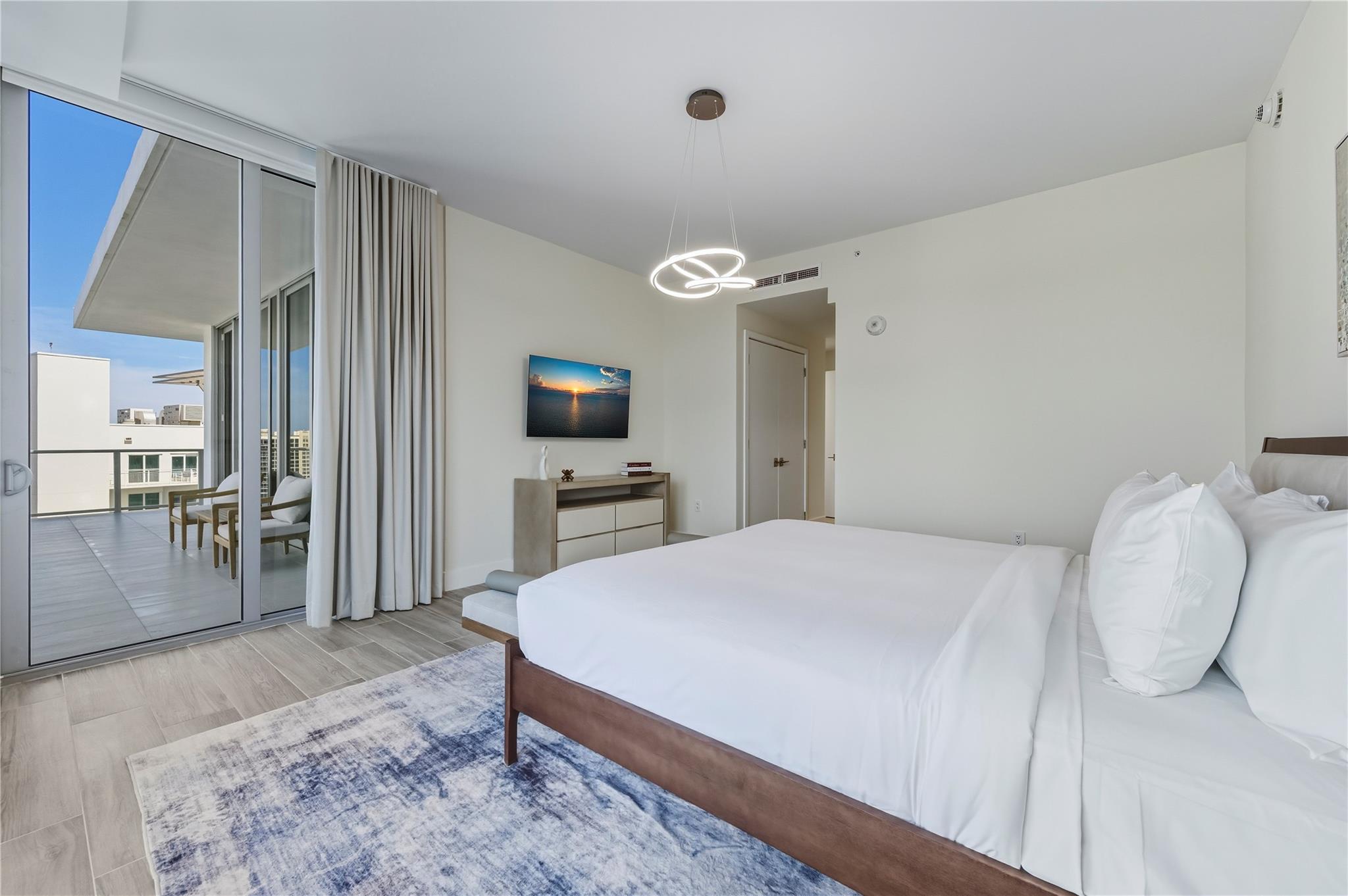 Lynch John B - Residential Lease