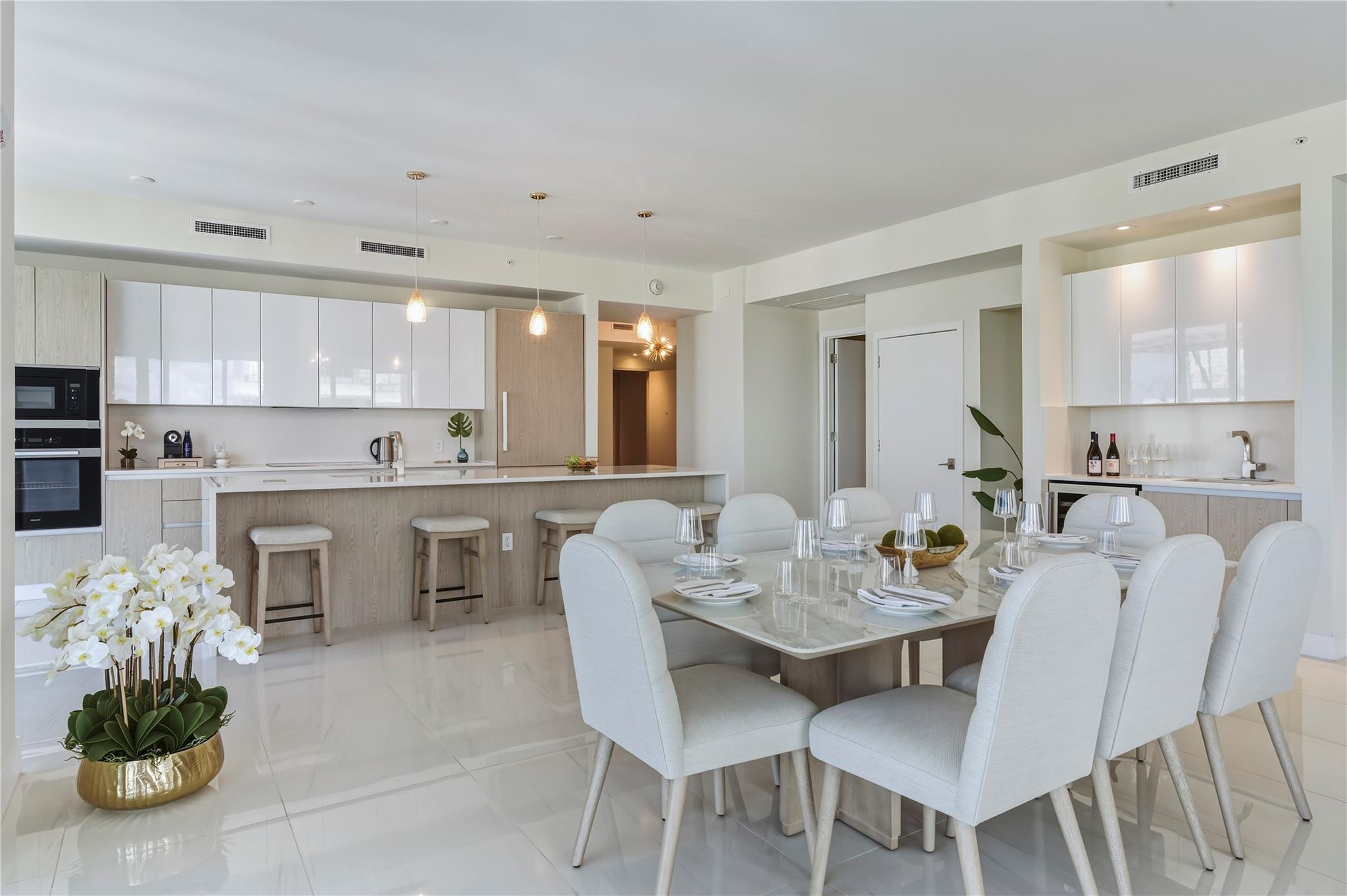 Lynch John B - Residential Lease