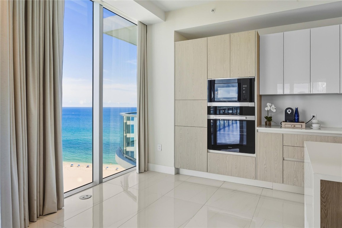 Lynch John B - Residential Lease