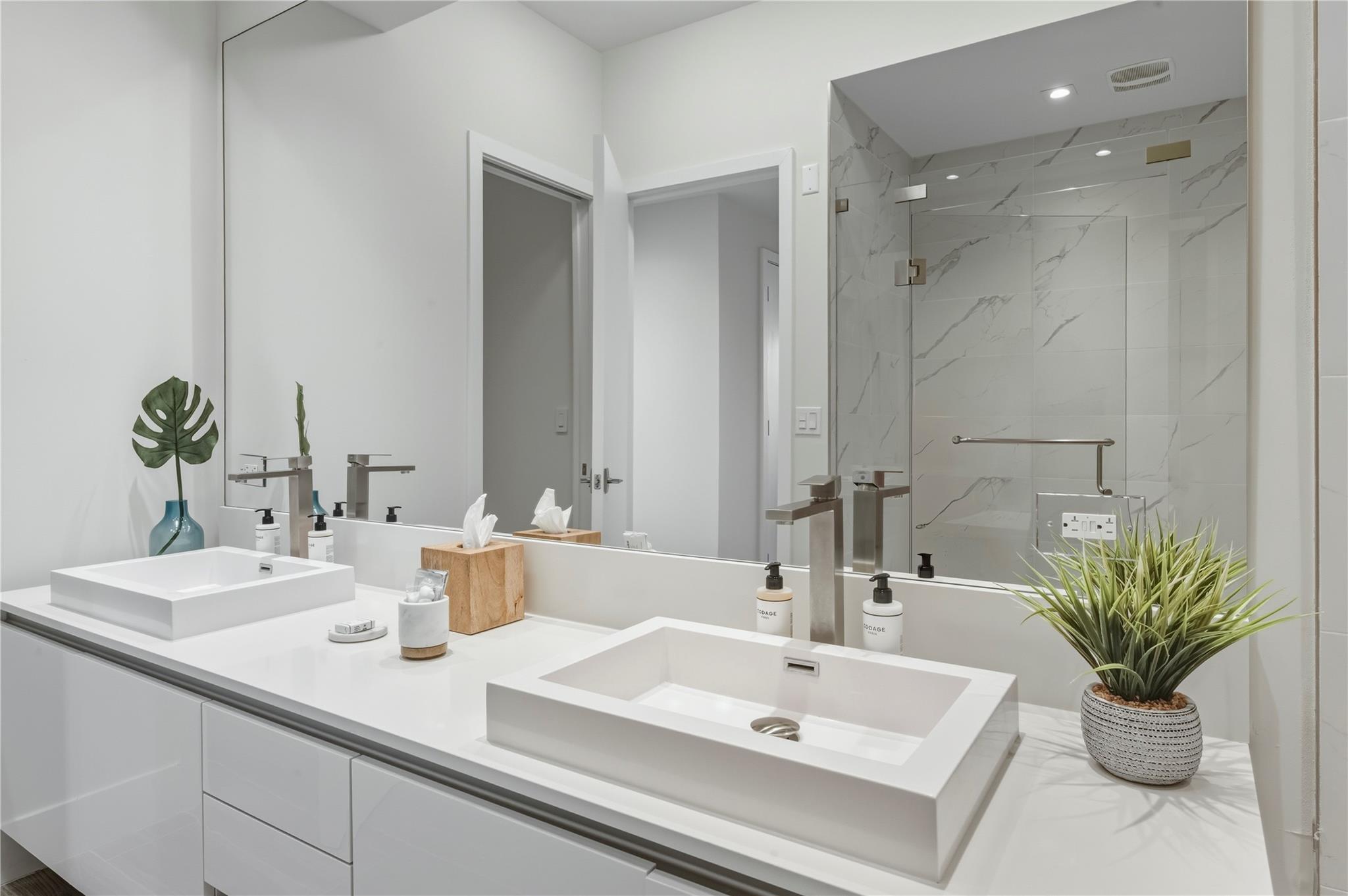 Lynch John B - Residential Lease