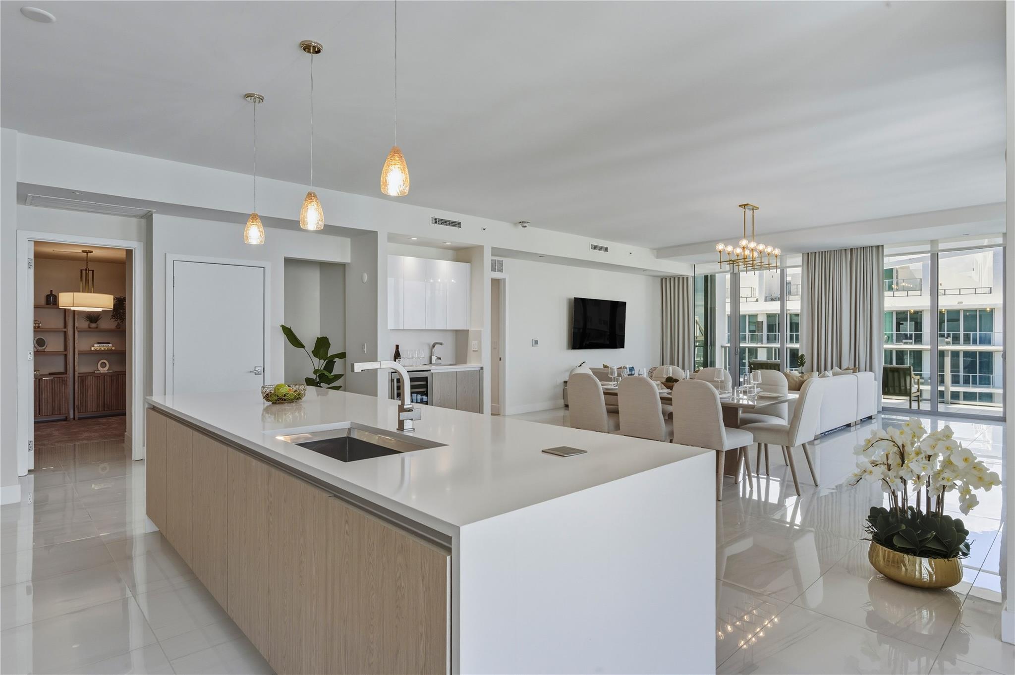 Lynch John B - Residential Lease