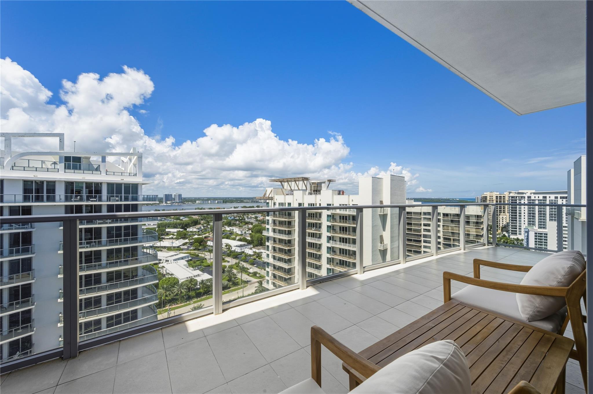 Lynch John B - Residential Lease