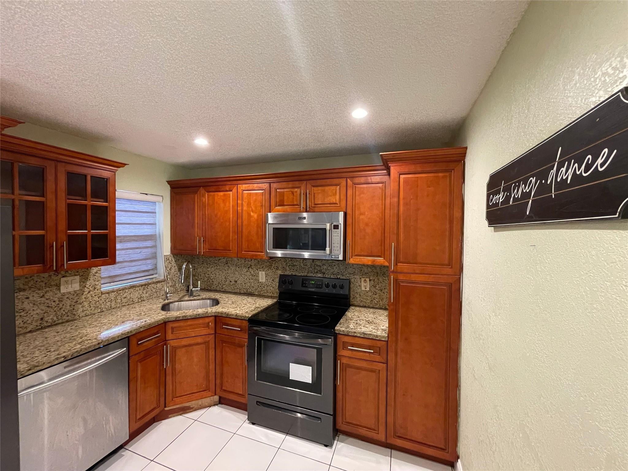 3350 NW 47th Avenue 3273