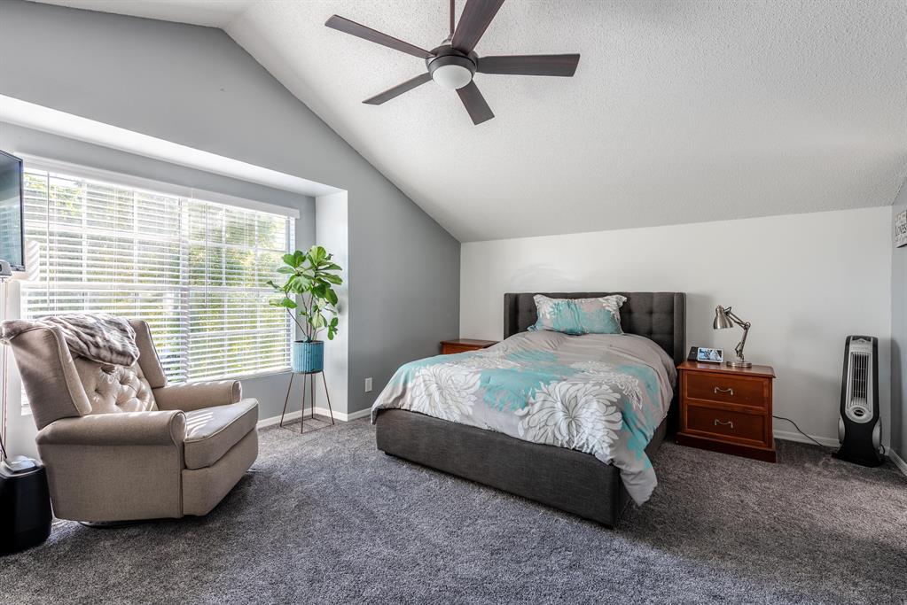 VICTORIA WOODS 1 - Residential