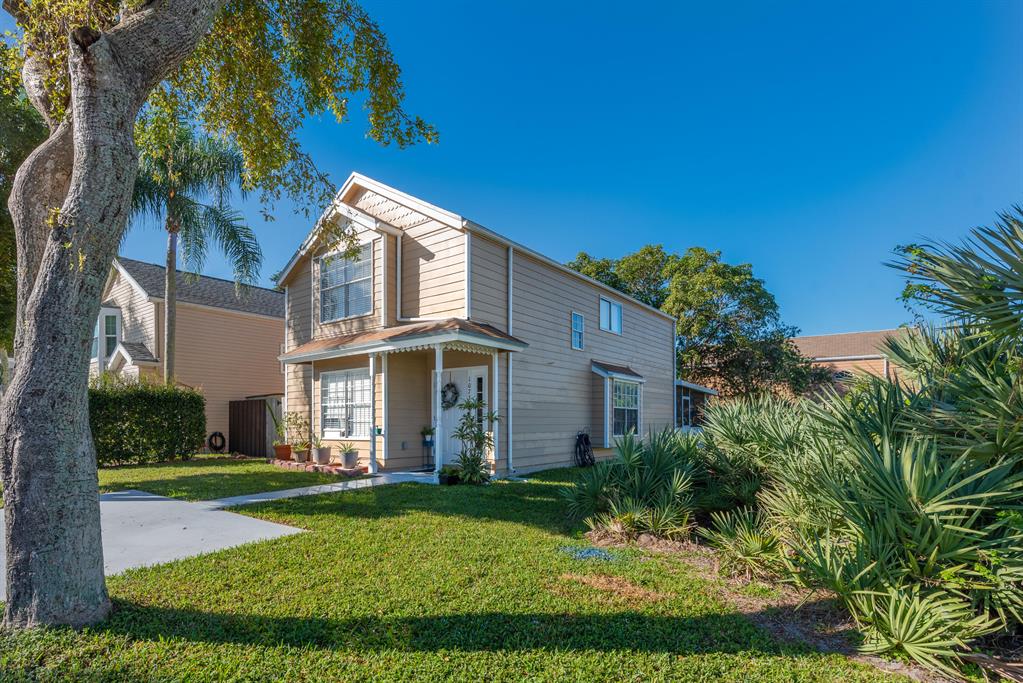 VICTORIA WOODS 1 - Residential