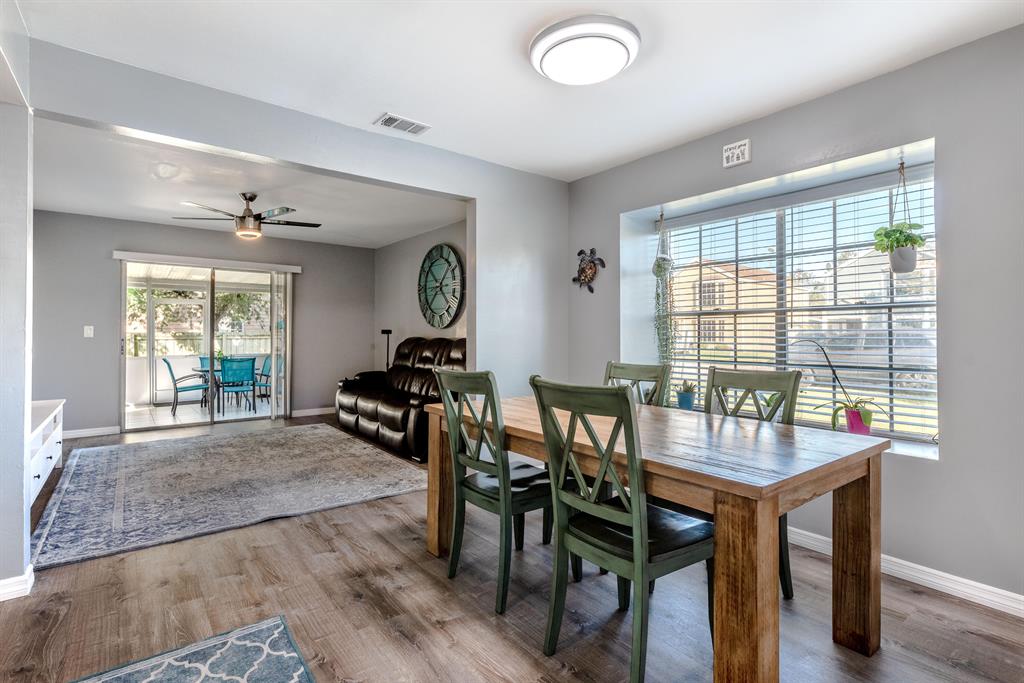 VICTORIA WOODS 1 - Residential