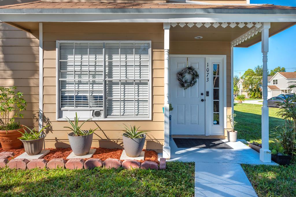 VICTORIA WOODS 1 - Residential