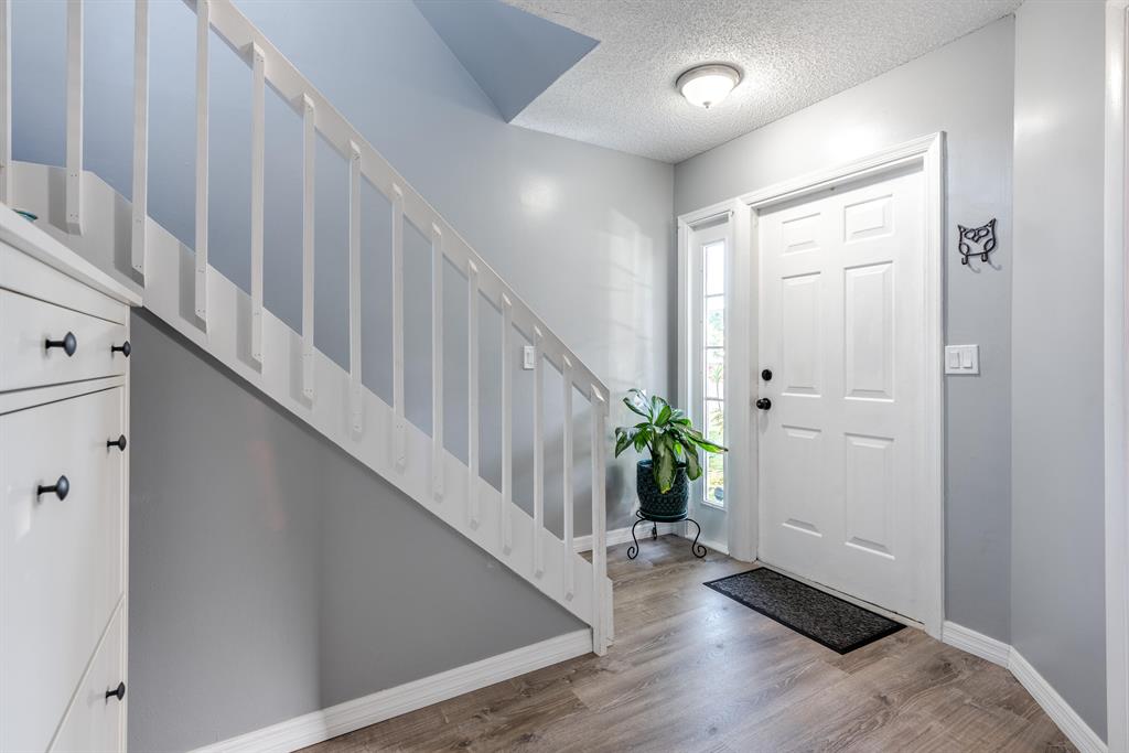 VICTORIA WOODS 1 - Residential