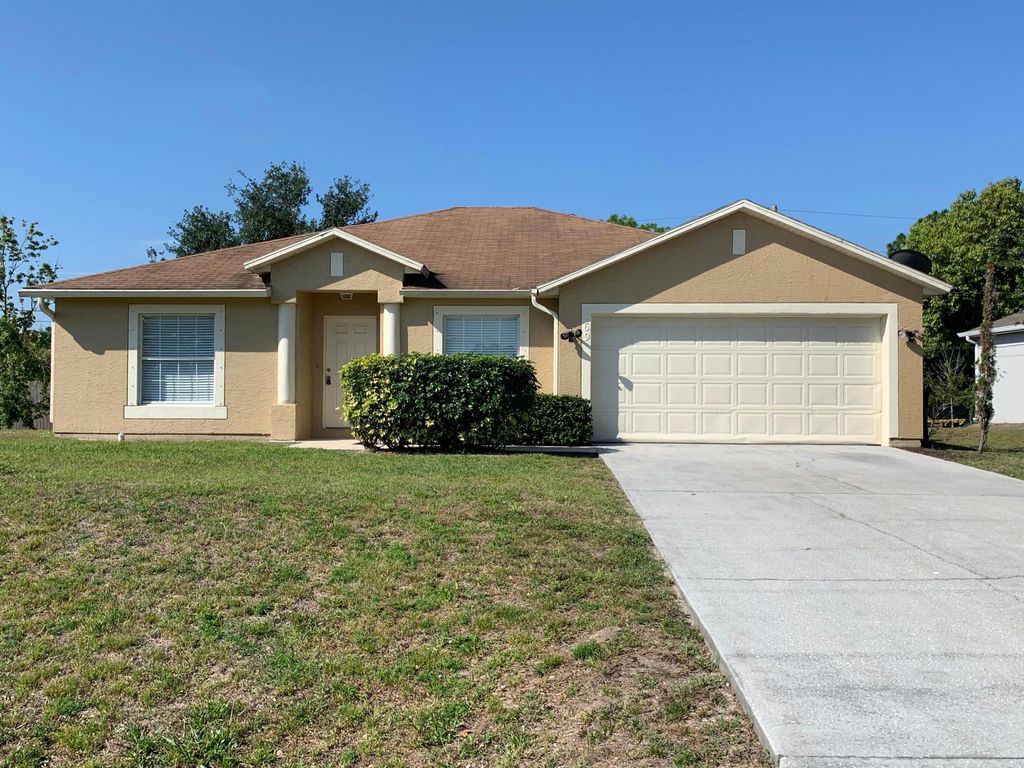 Photo of 269 SW Ridgecrest Drive, Port Saint Lucie, FL 34953 (MLS # B26007561)