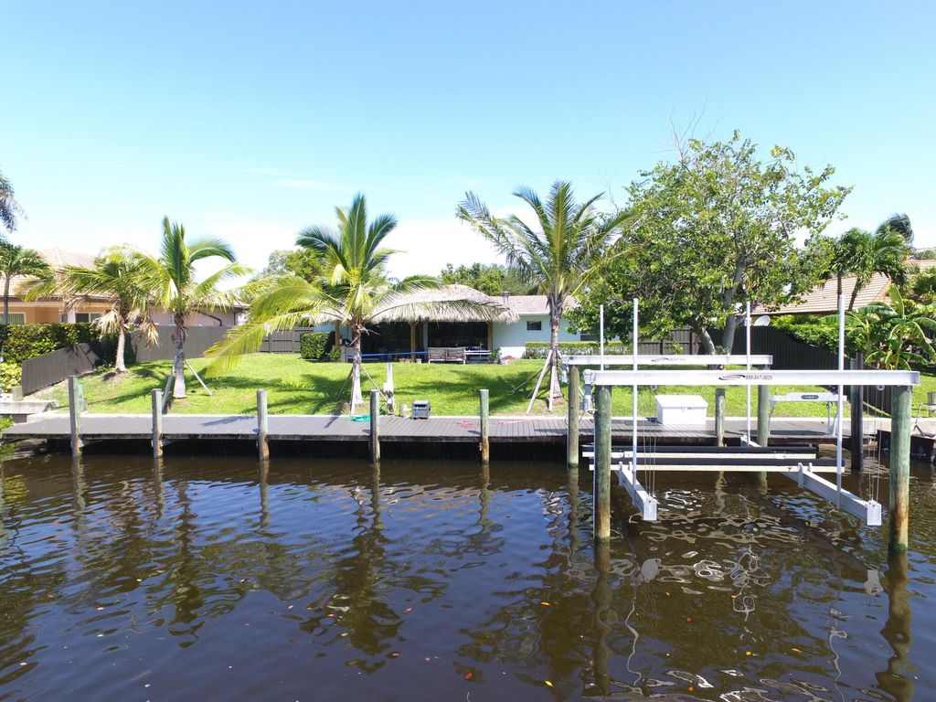 Photo of 8336 SE Palm Street, Hobe Sound, FL 33455 (MLS # R11164419)