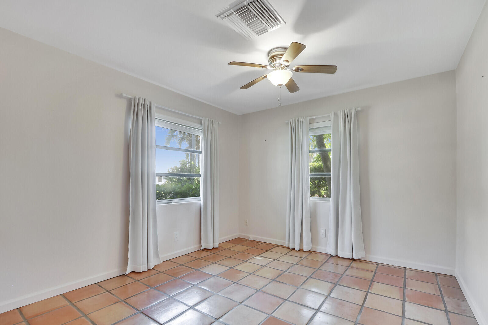 NORTH HOBE SOUND SHORES - Residential Lease