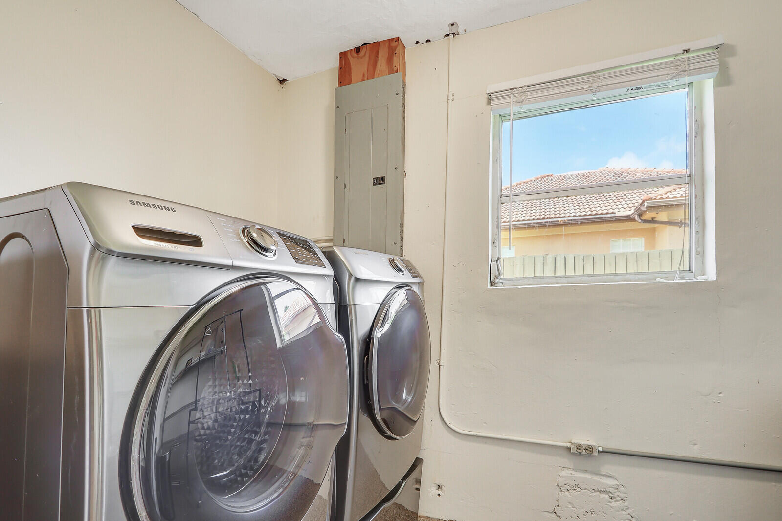 NORTH HOBE SOUND SHORES - Residential Lease