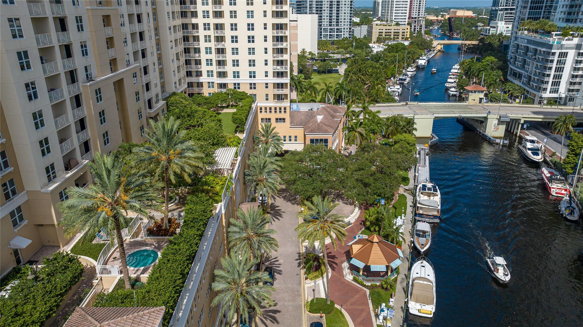 NURIVER LANDING CONDO - Residential Lease