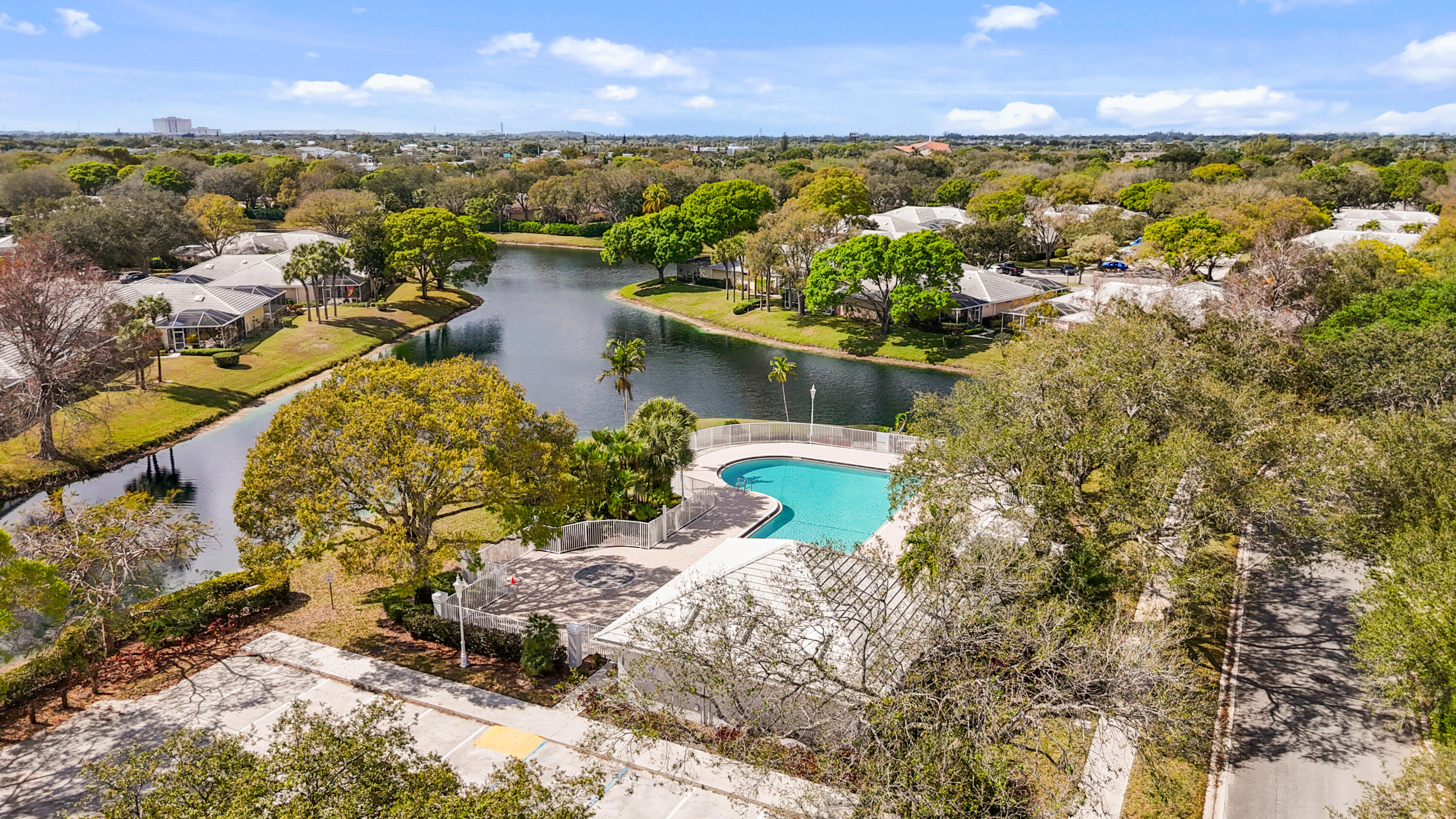LAKE CATHERINE - Residential