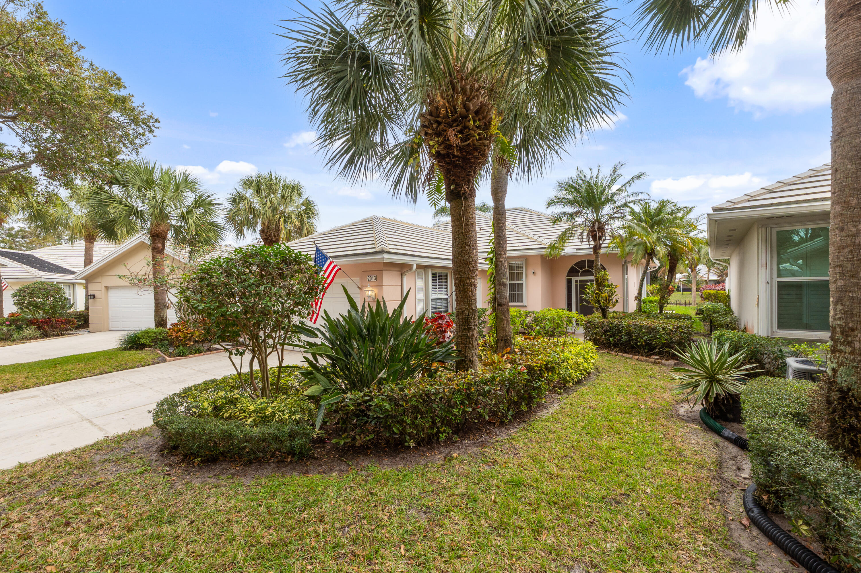 LAKE CATHERINE - Residential