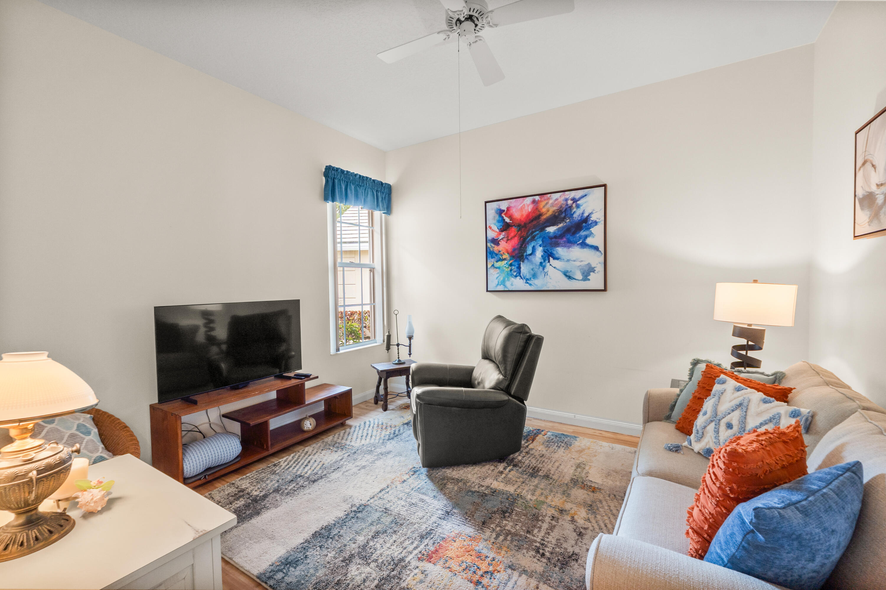 LAKE CATHERINE - Residential