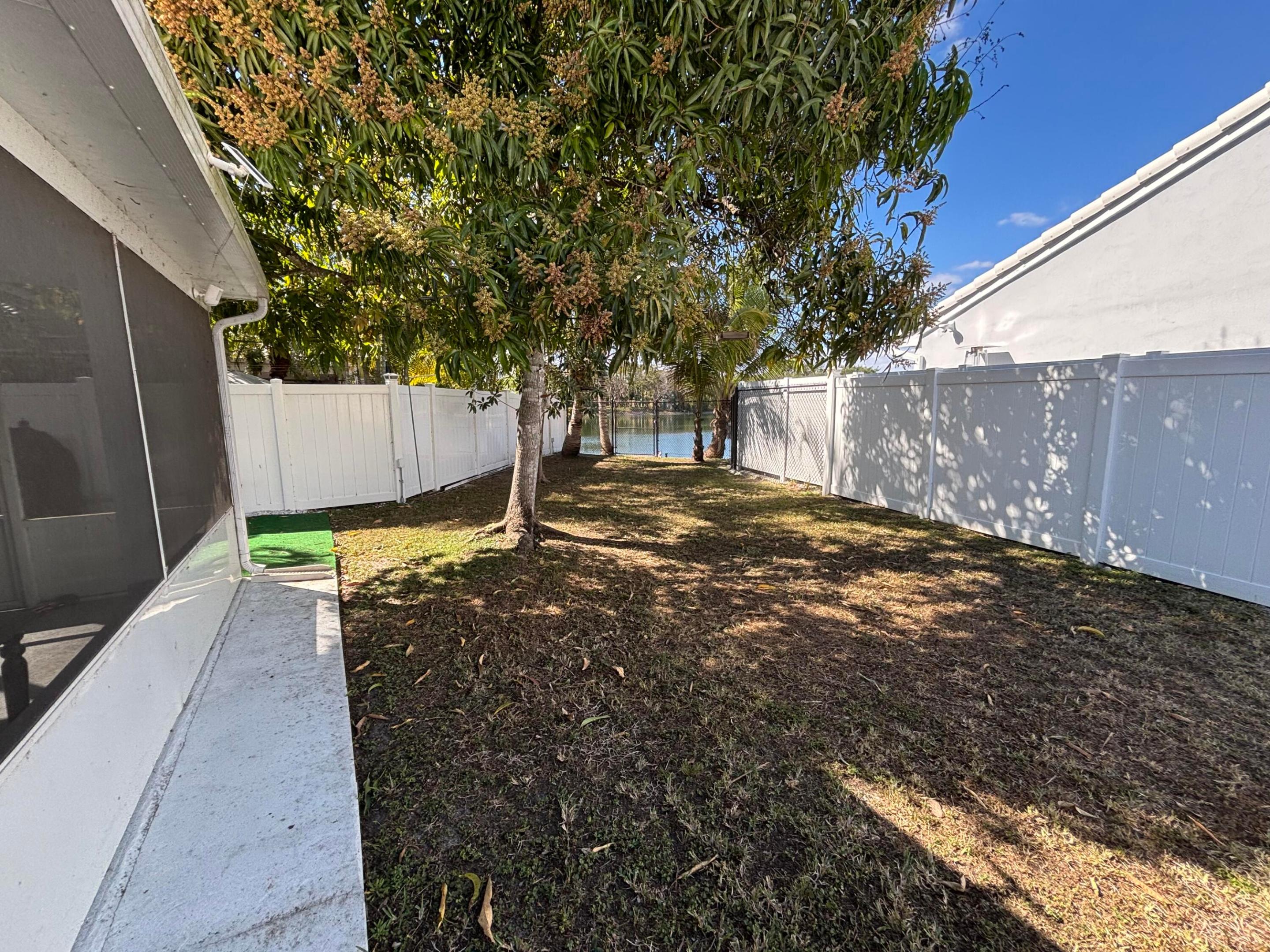 Heftler Homes At Lago Mar Add 01 - Residential