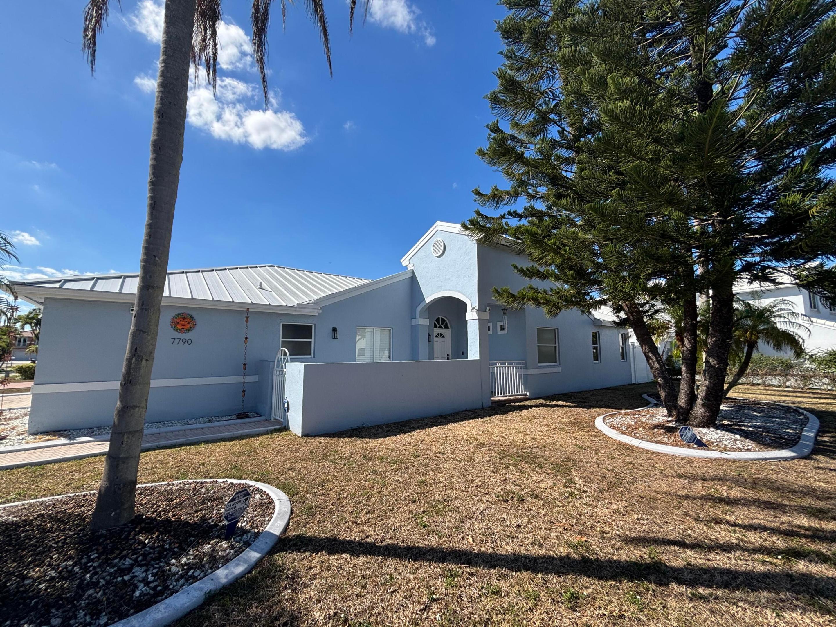 Heftler Homes At Lago Mar Add 01 - Residential