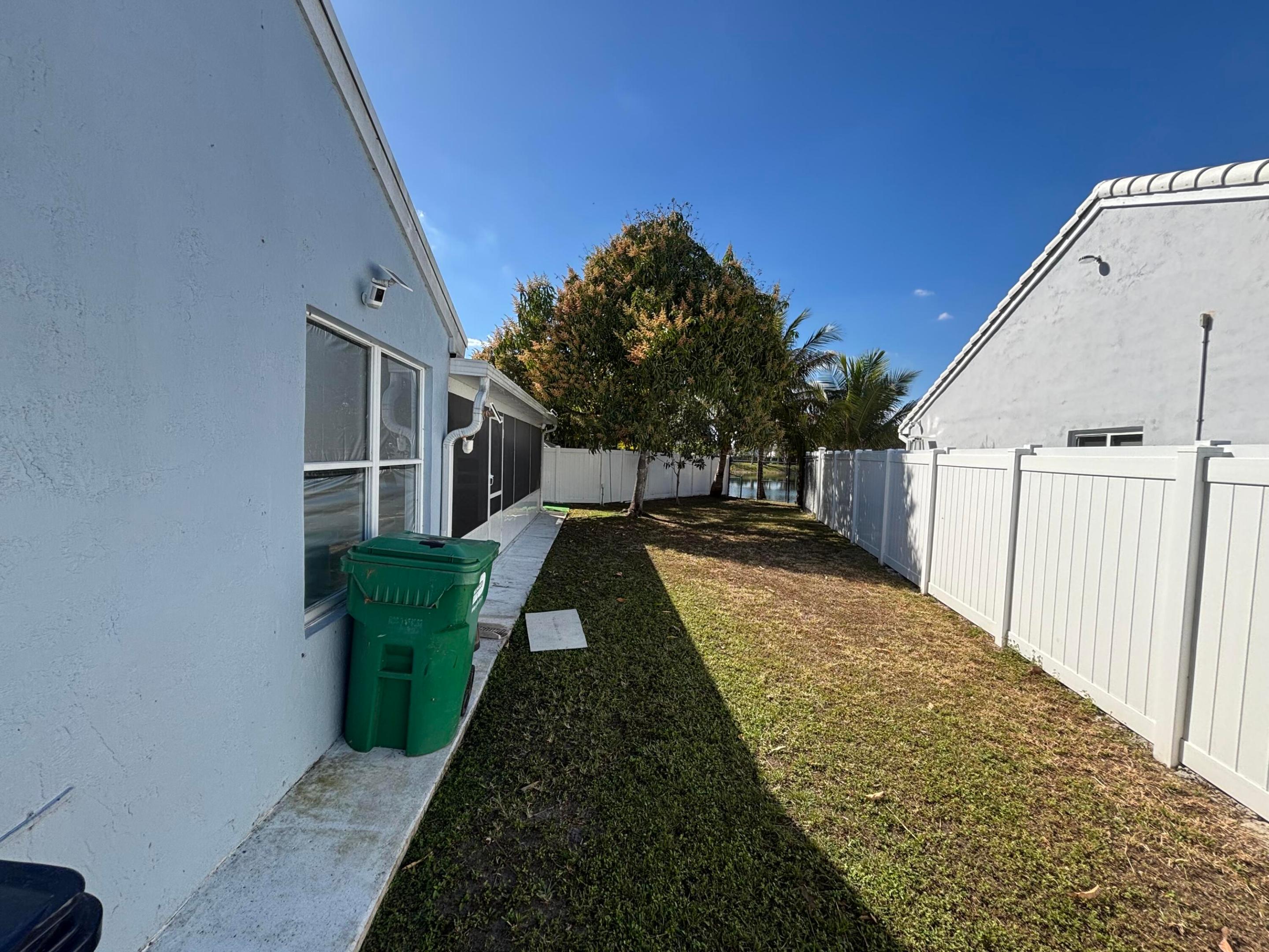 Heftler Homes At Lago Mar Add 01 - Residential