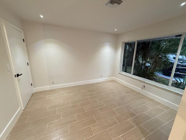 COVE 3RD SEC - Residential Lease