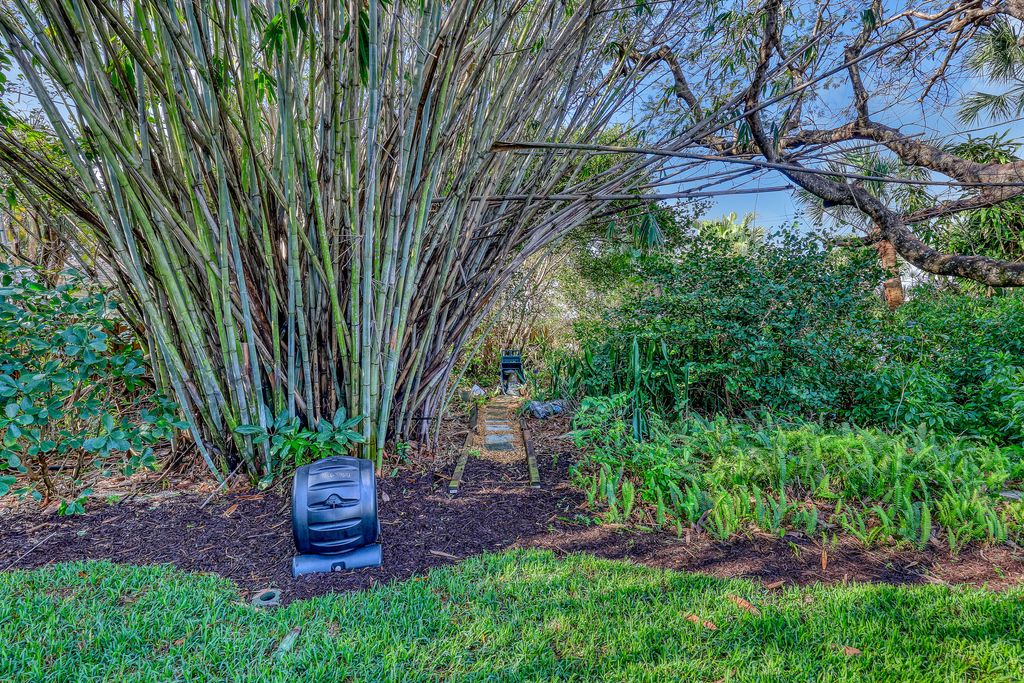 Photo of 532 Gulf Road, North Palm Beach, FL 33408 (MLS # B26003837)