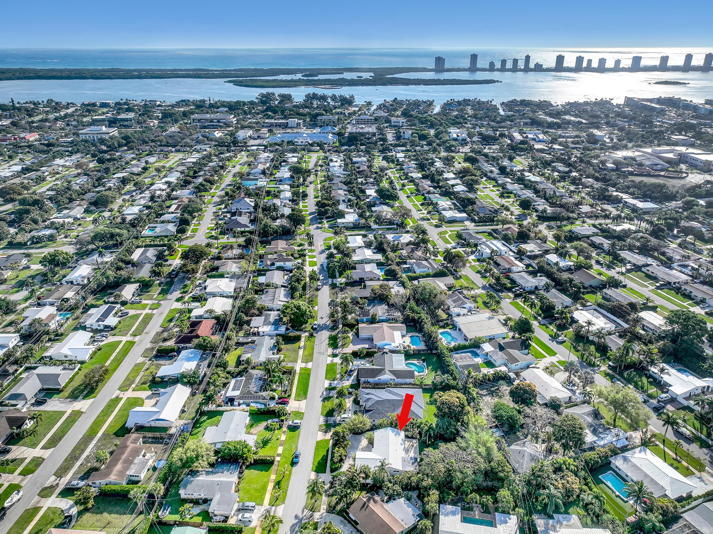 NORTH PALM BEACH VILLAGE OF 1 - Residential