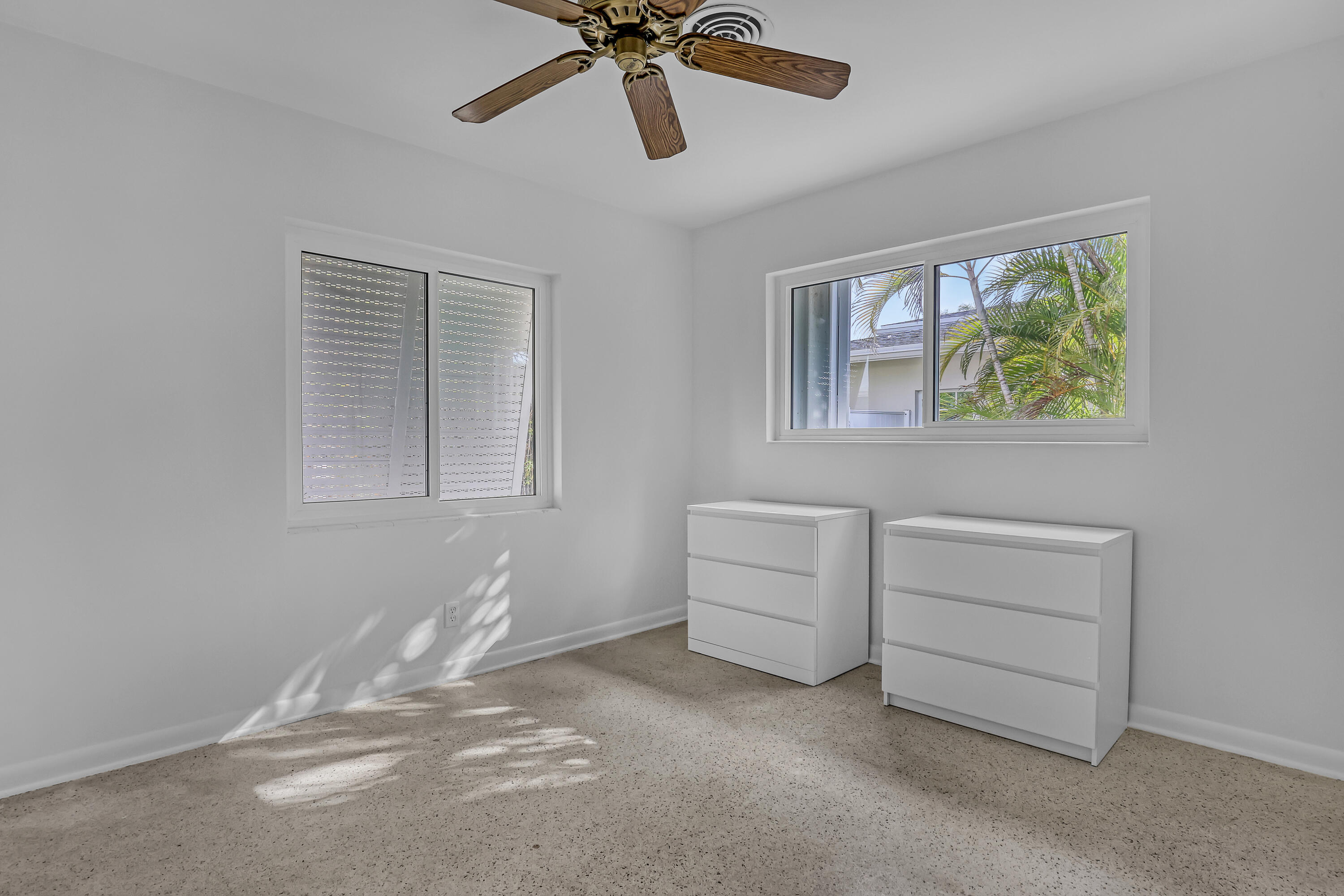 NORTH PALM BEACH VILLAGE OF 1 - Residential