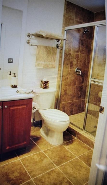 RIVERSIDE VILLAS AT CORAL - Residential