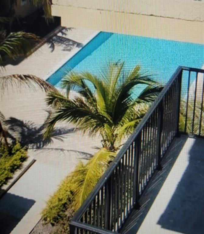 RIVERSIDE VILLAS AT CORAL - Residential