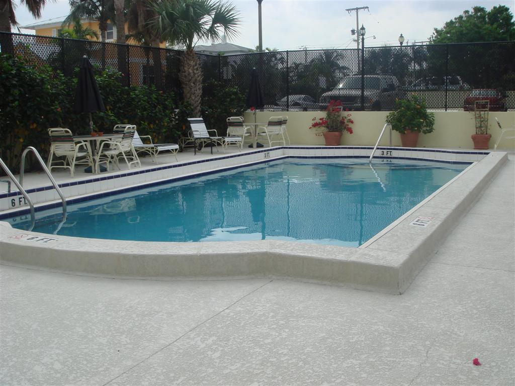 NORTON PARK PLACE CONDO - Residential