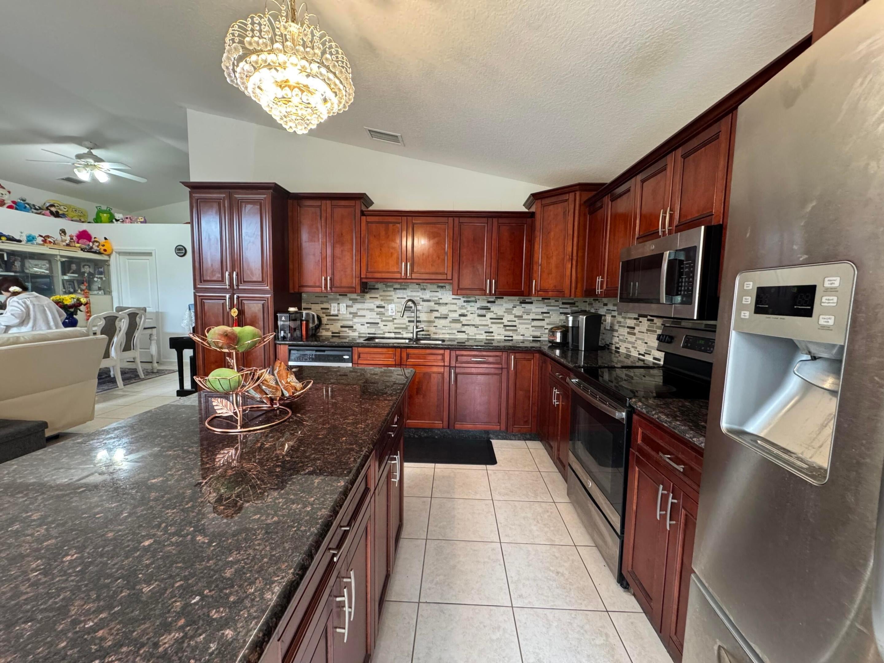 5076 Nautica Lake Circle
