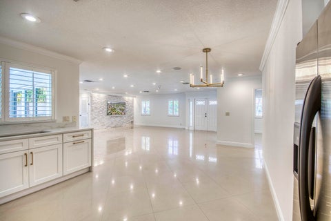 Tiny photo for 1123 SE 14th Avenue, Deerfield Beach, FL 33441 (MLS # B26082769)