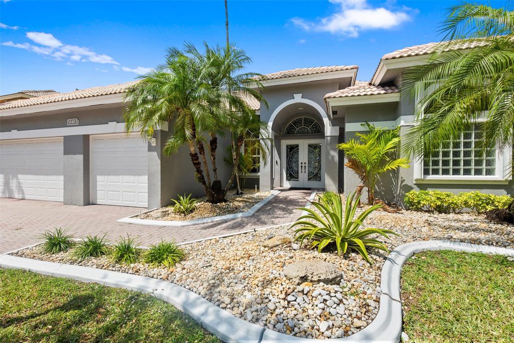 Photo of 16483 Segovia Circle, Fort Lauderdale, FL 33331 (MLS # F10492775)