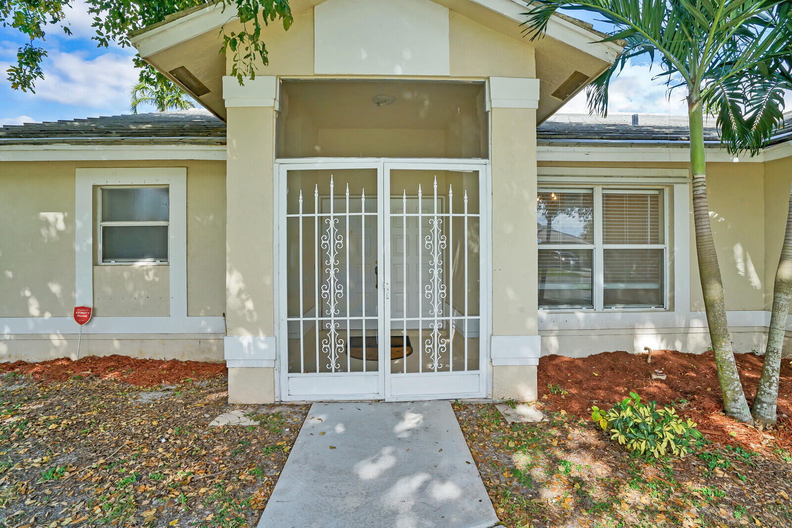 WHITEHORSE ESTATES - Residential Lease