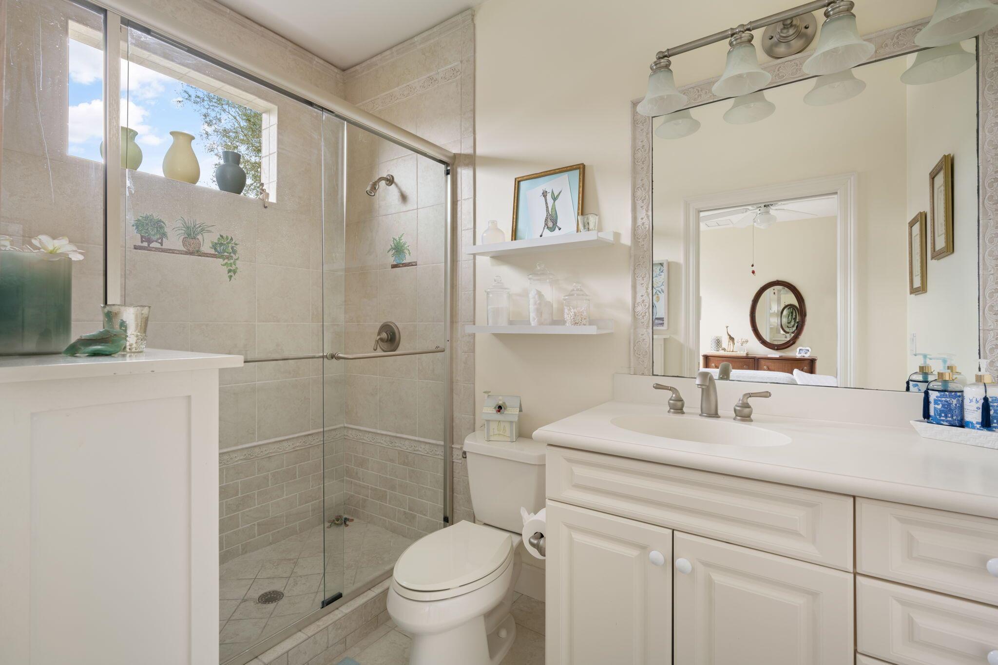 Vero Beach, Florida 32962, United States, 3 Bedrooms Bedrooms, ,3 BathroomsBathrooms,Residential,Pending,224589