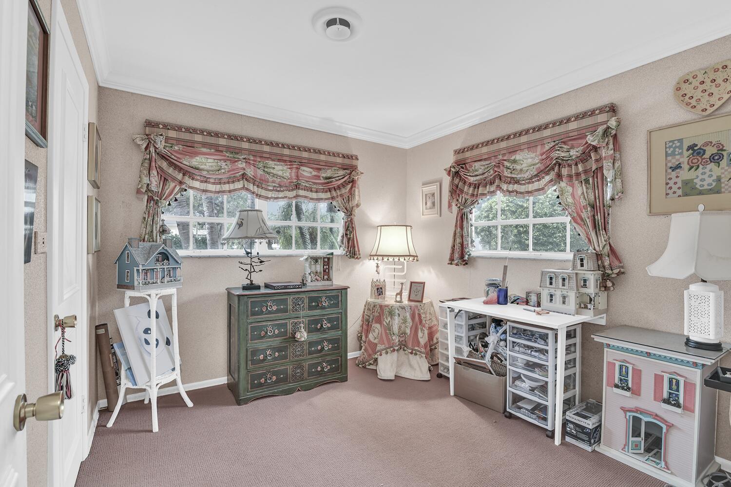 ROYAL PALM YACHT & COUNTR - Residential