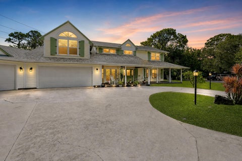Photo of 19780 Castlewood Drive, Jupiter, FL 33458 (MLS # B26055739)