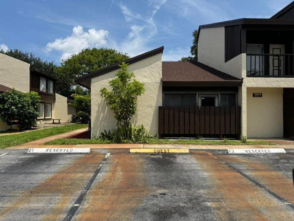 Photo of 5304 Bosque Lane #37, West Palm Beach, FL 33415 (MLS # R11140714)