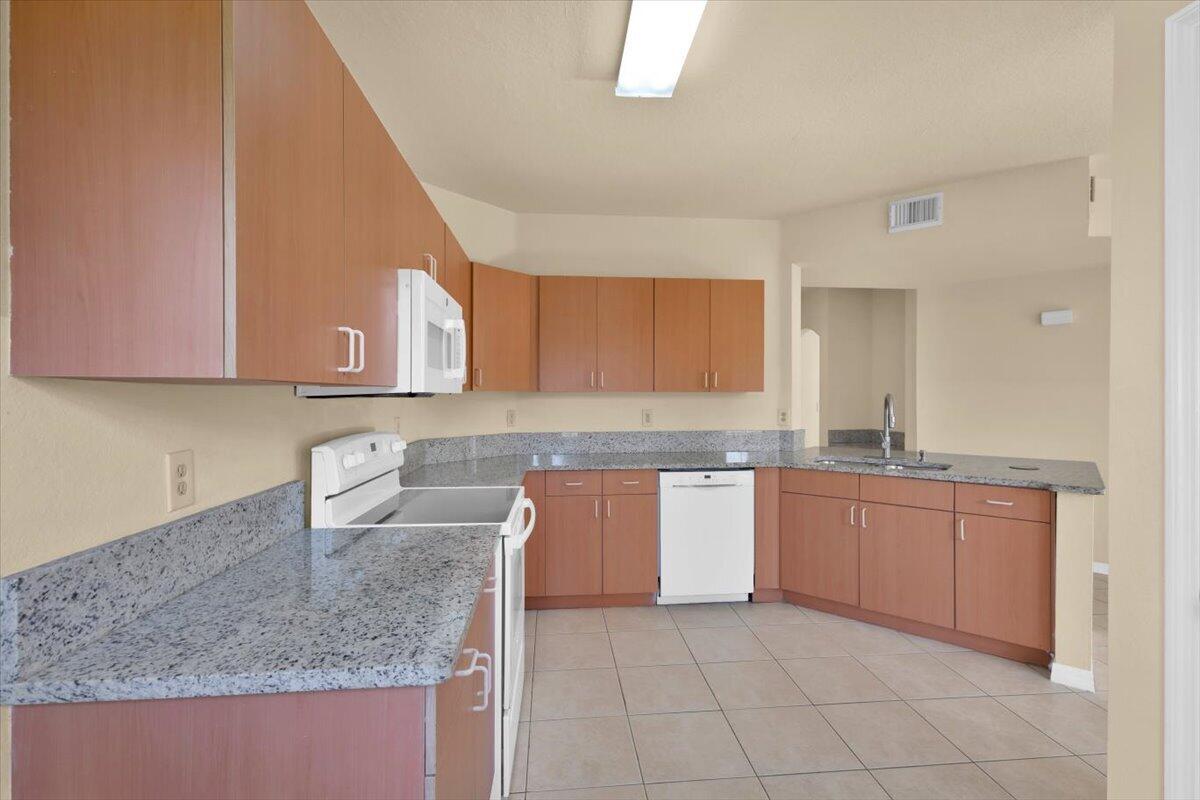 THE BELMONT II AT ST LUCIE WEST, A CONDOMINIUM - Residential